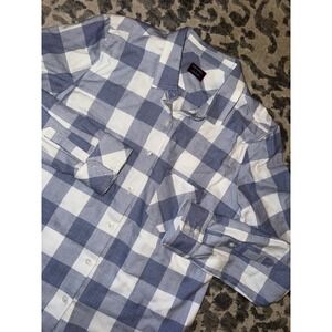 UNTUCKit Women's‎ checkered, long sleeve shirt, size 8